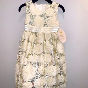 Girls American Princess Dress Sz 5